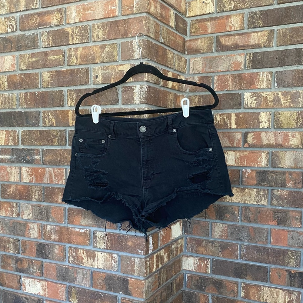Distressed shorts